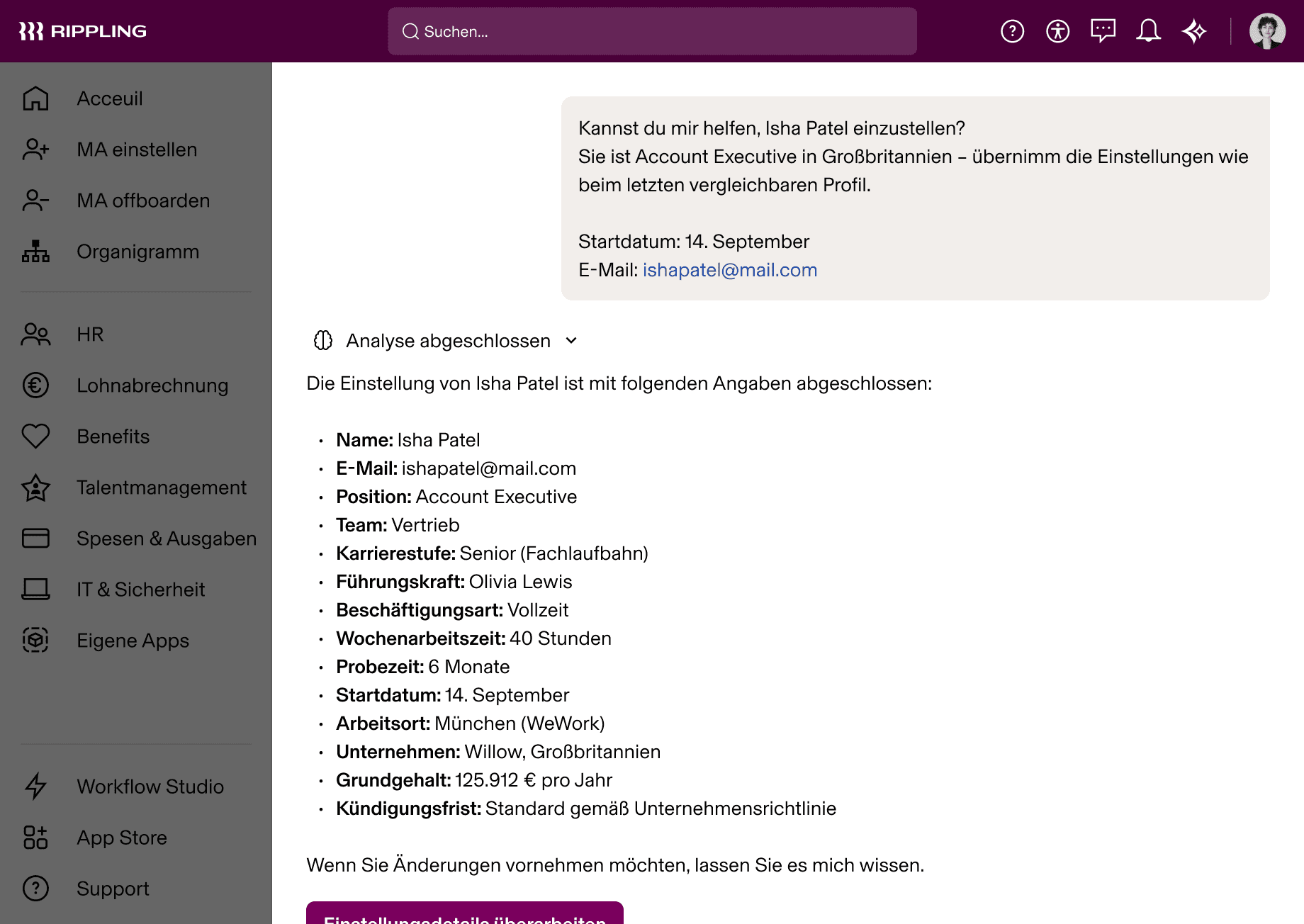 Rippling AI-Screenshot mit den abgeschlossenen Einstellungsdetails für Isha Patel als Account Executive in Großbritannien mit Gehaltsinformationen und Anfangsdatum